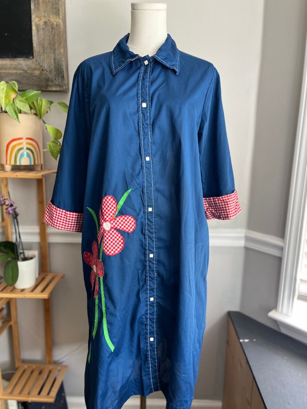 Vintage 70s Button Front House Coat Dress Blue with Red Plaid Floral Size Large
